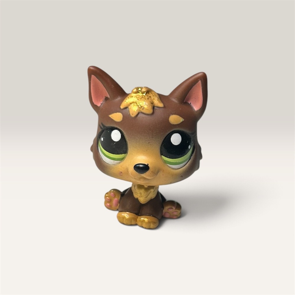 Hasbro Littlest Pet Shop #2137 German Shepherd Brown Puppy Dog Green Eyes LPS
